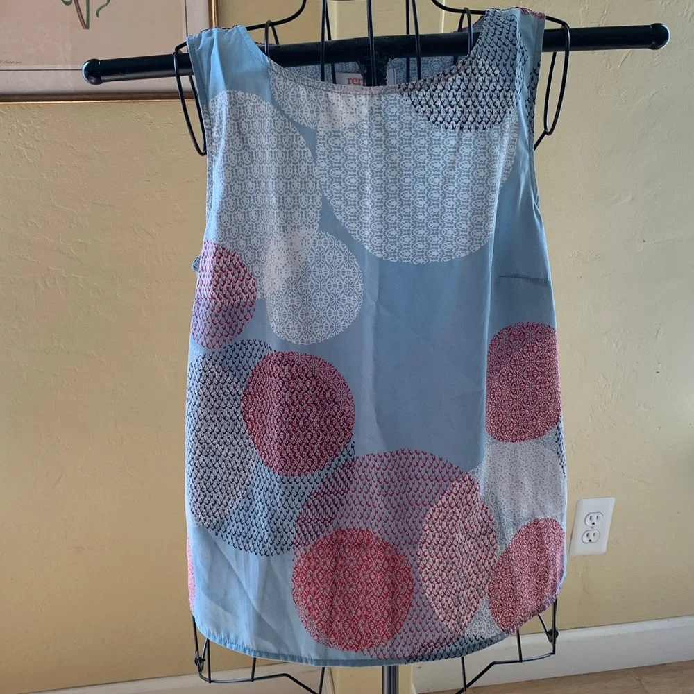 Renee C Sleeveless Blouse (teal/blue) with geometric pattern - Picture 2 of 5